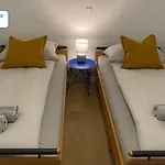 H4 Family Apartment, Central, Quite, Modern Apartamento Zúrich